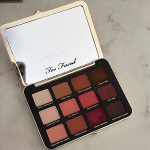 Too Faced Sweet Peach Eyeshadow Palette